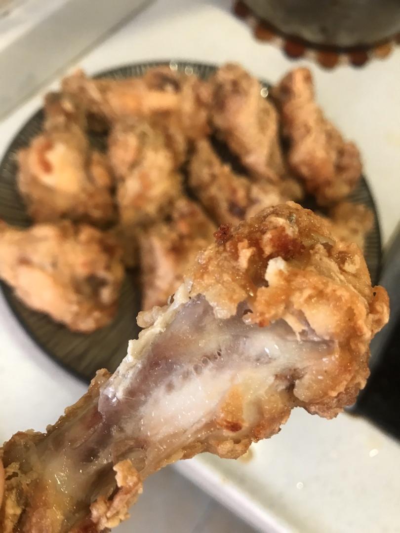 在家就能做比肯德基还好吃的蒜香鸡翅