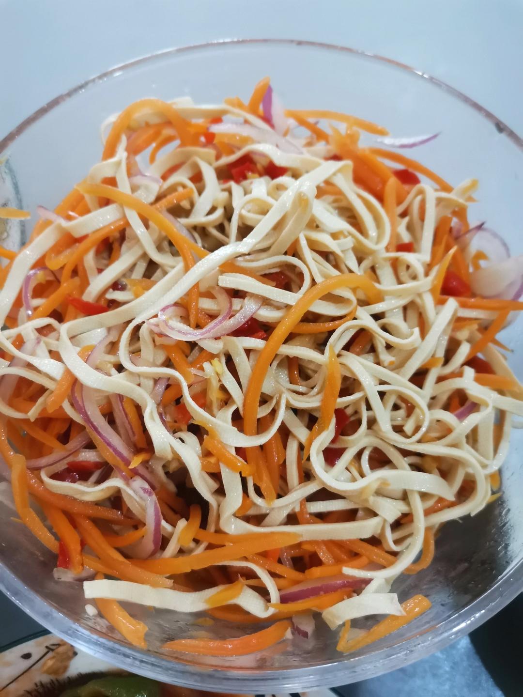 减肥必吃的凉拌菜❗️  凉拌豆腐丝 ❗️ 多吃不长胖（更新食谱）