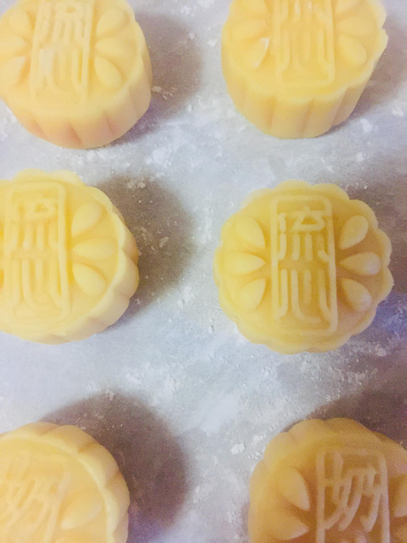 金沙流心奶黄月饼（简化版配方）