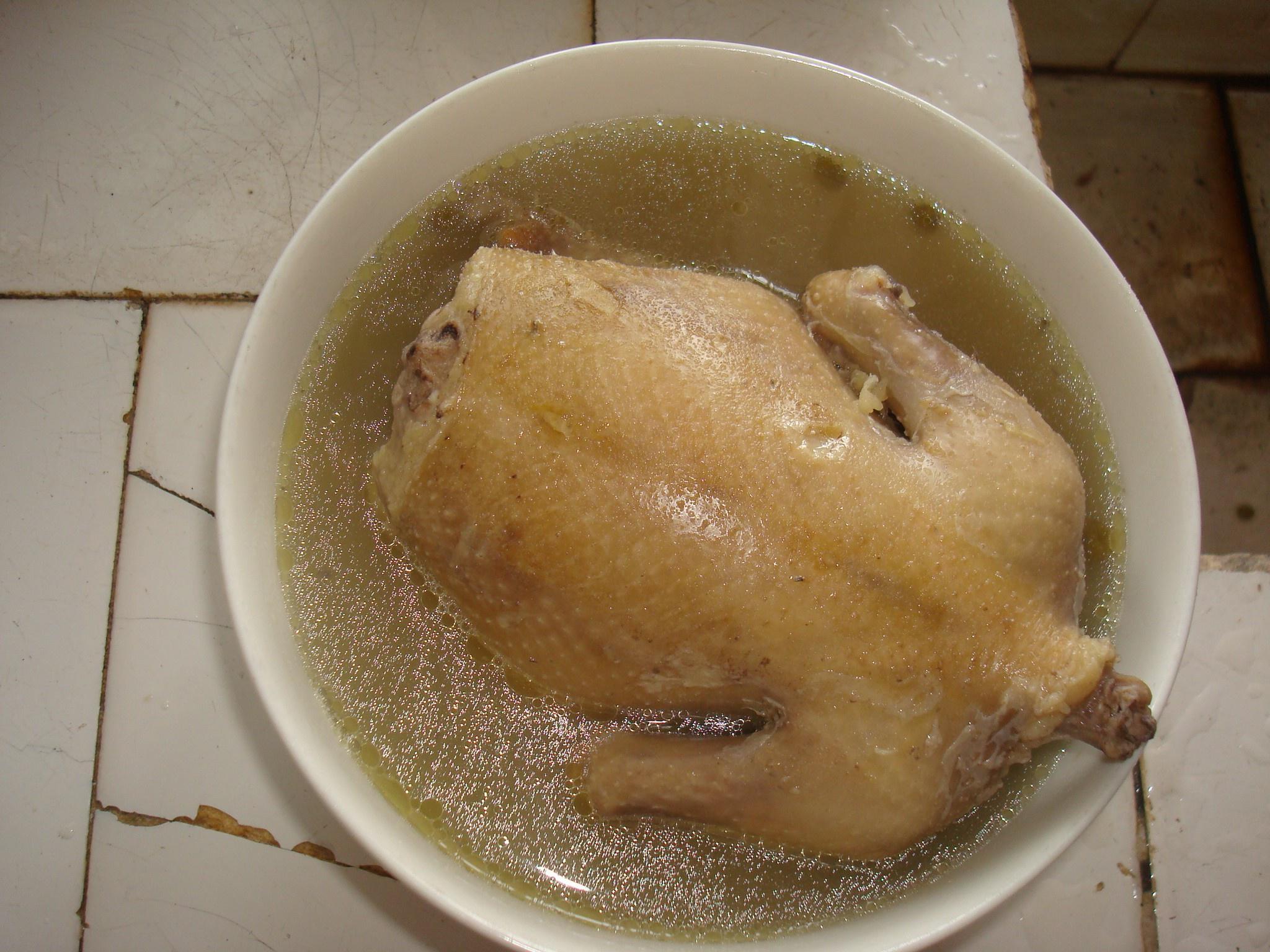 白鸽绿豆汤的做法