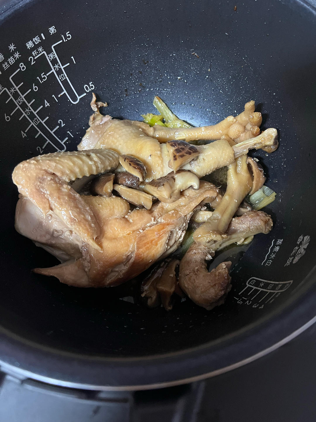 【电饭锅焗🐔鸡】