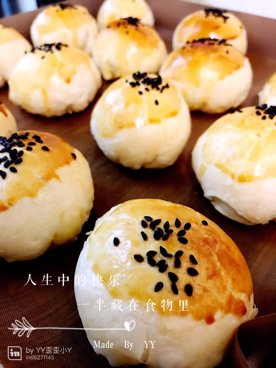蛋黄酥