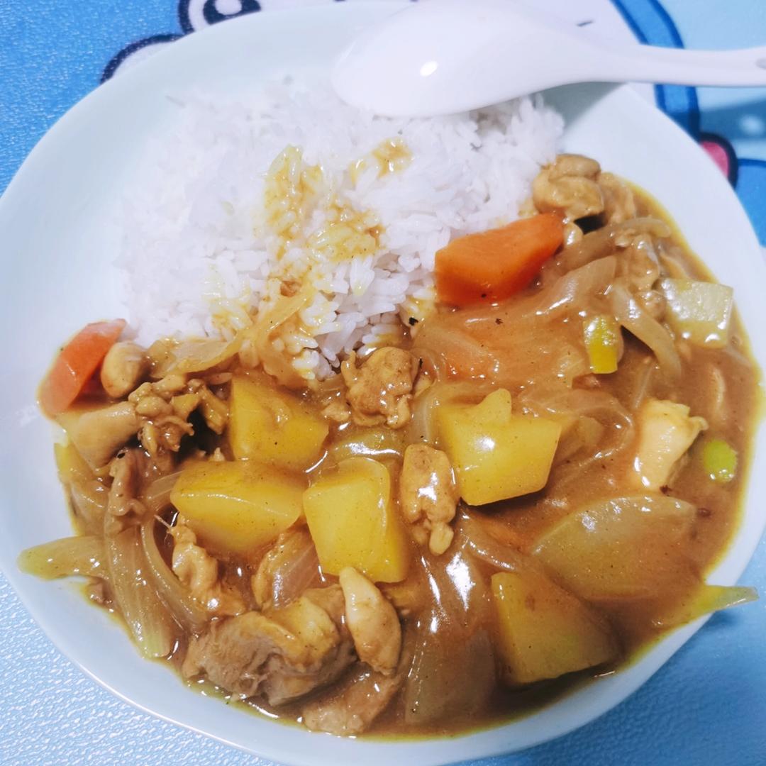 咖喱鸡肉饭🍛