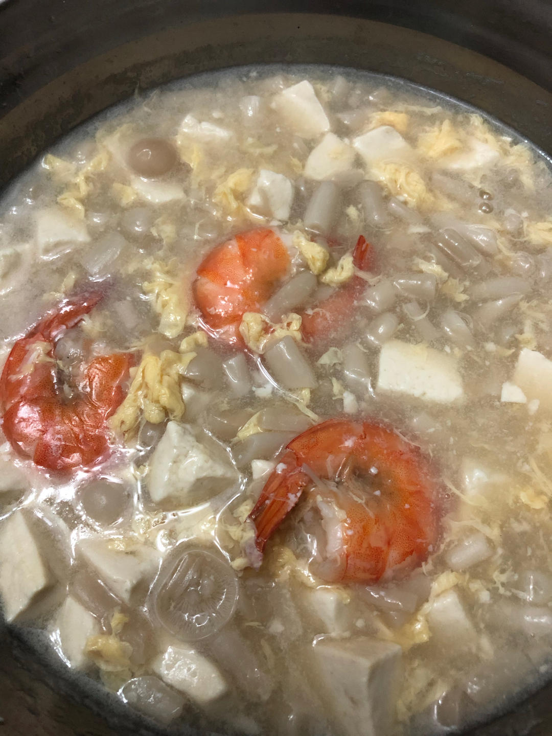 蟹味菇金汤鲜虾豆腐羹