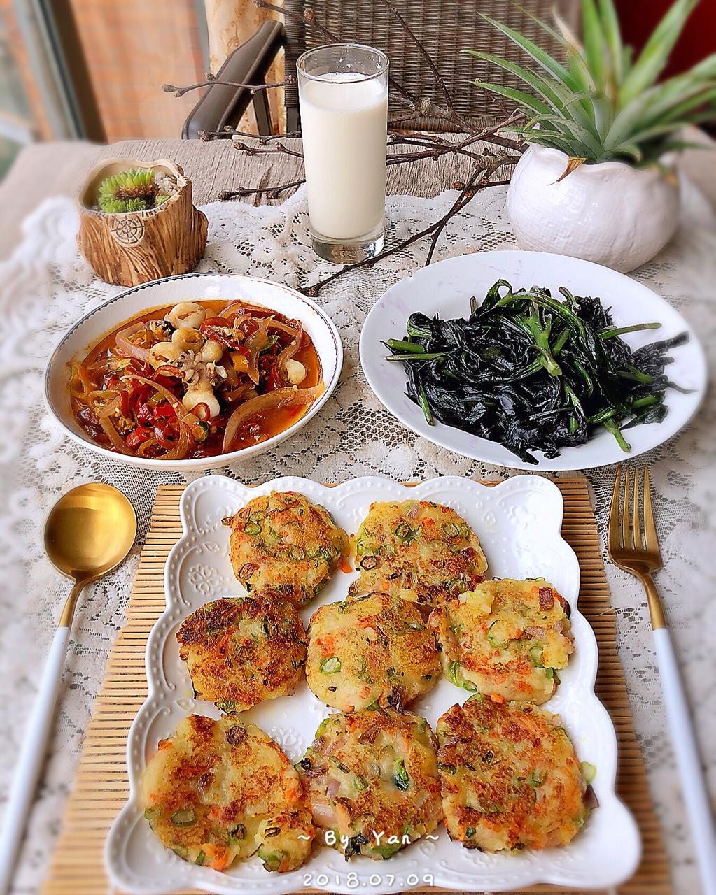 香煎田园土豆饼