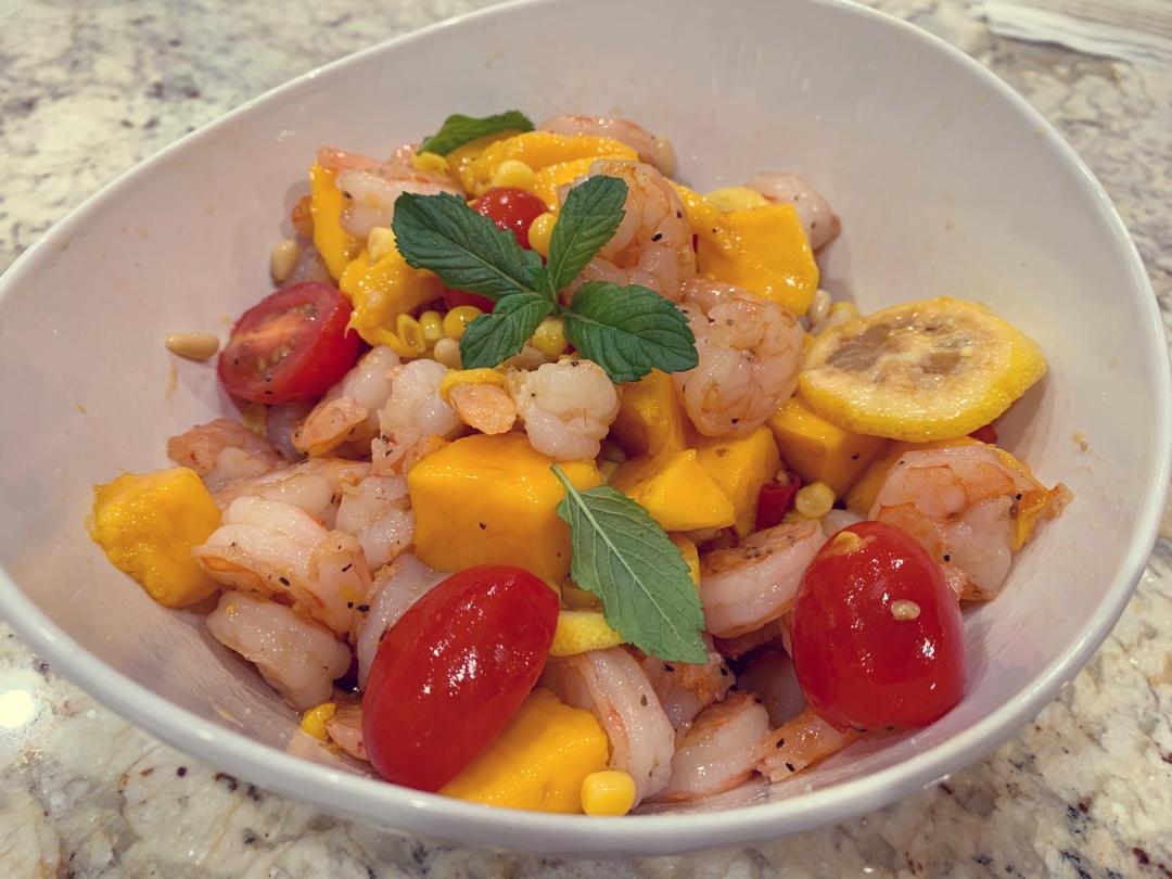 泰式芒果鲜虾萨拉