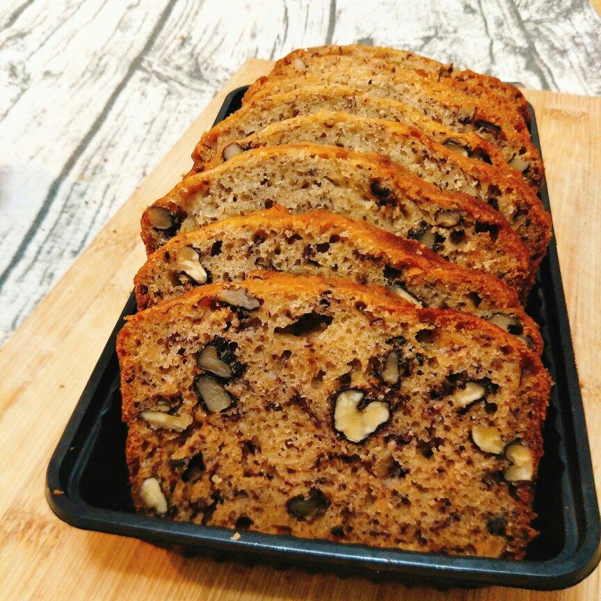 《Tinrry+》健康快手的香蕉核桃蛋糕