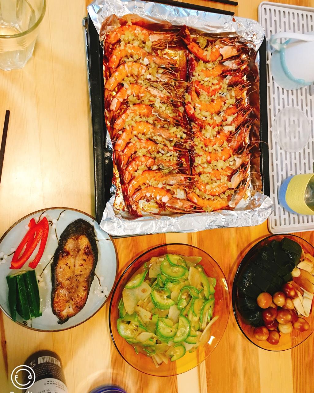 蒜蓉烤大虾