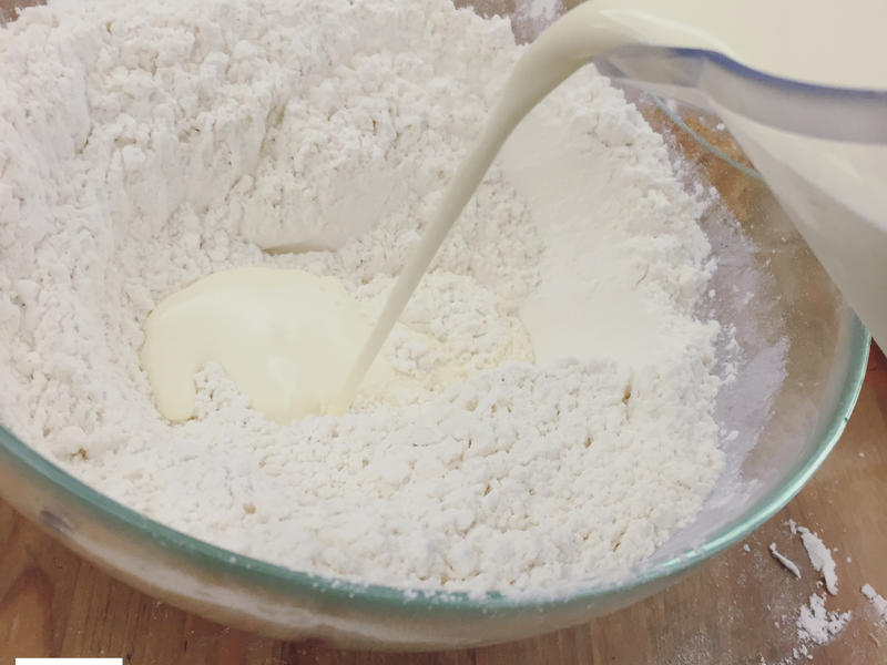 纯奶手撕吐司的做法 步骤1