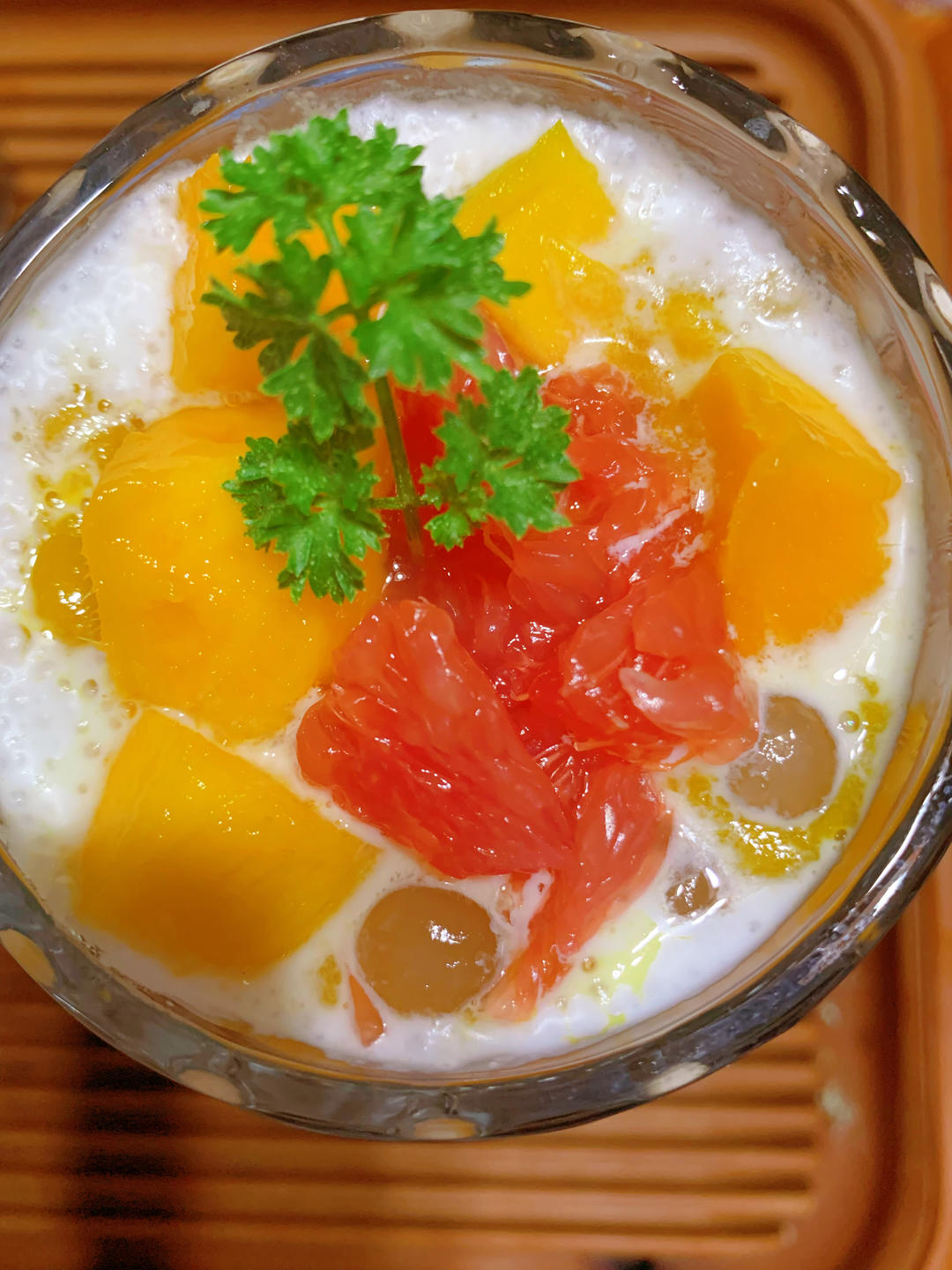 港式甜品——杨枝甘露(芒果西米露)附芒果花切法