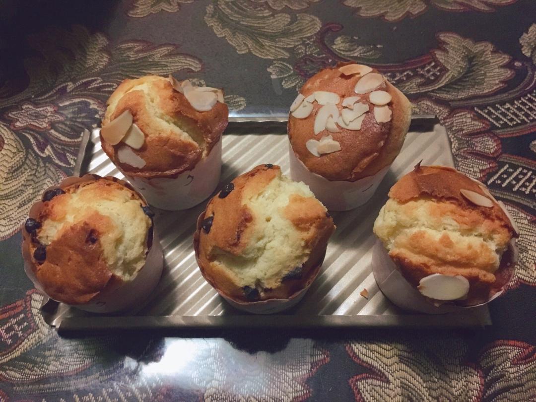 超简单【爆浆蓝莓玛芬蛋糕】