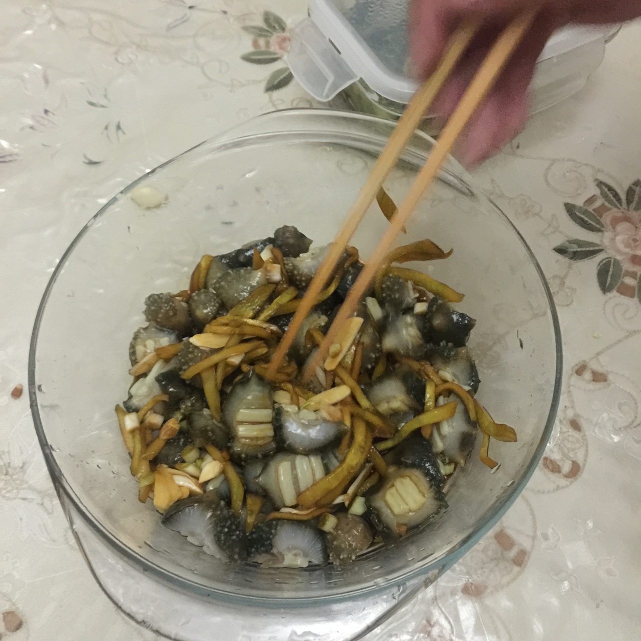 生拌活海参