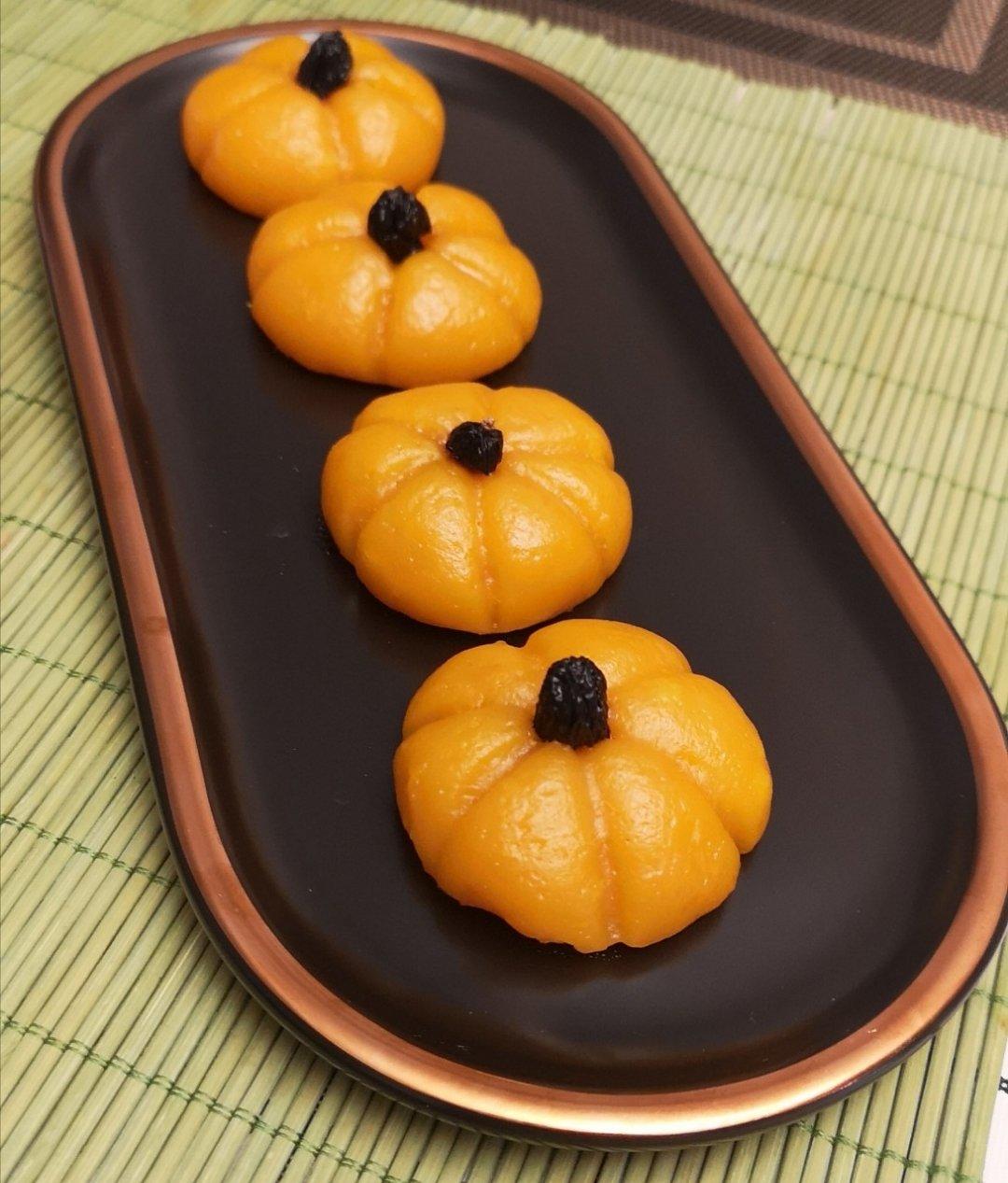 兔子大王妈妈做的q弹南瓜饼