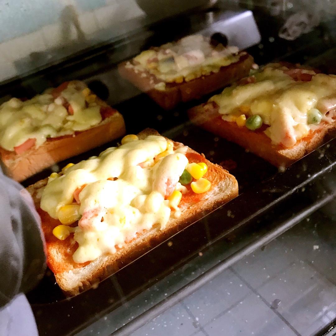 吐司培根小批萨