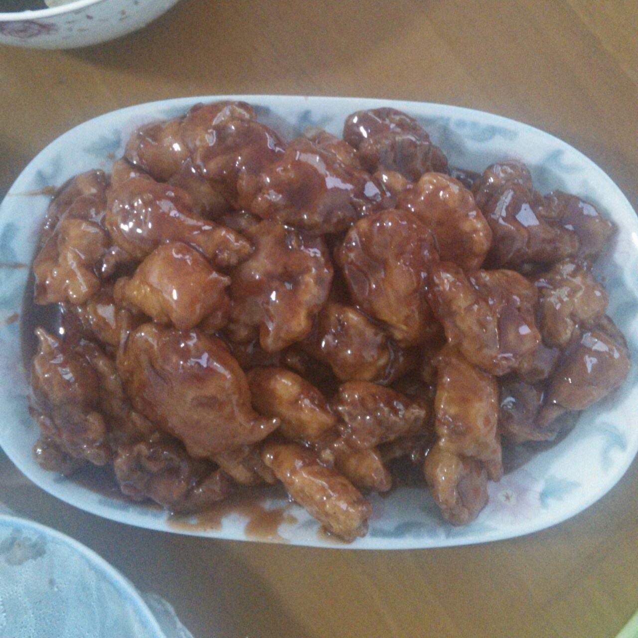 小妮子在厨房各种瞎折腾