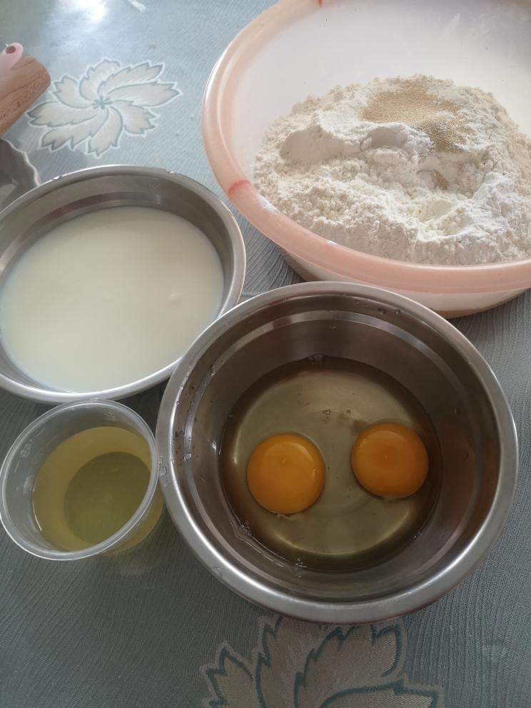 纯奶手撕吐司的做法 步骤1