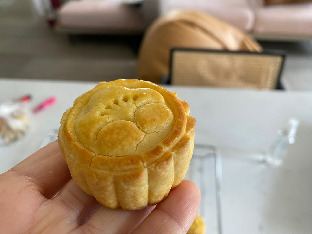超详细图解版--流心奶黄月饼