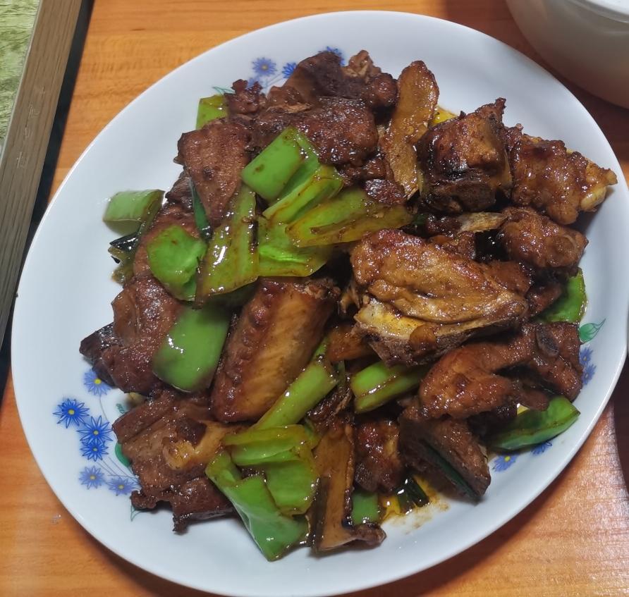 不用焯水的生炒排骨