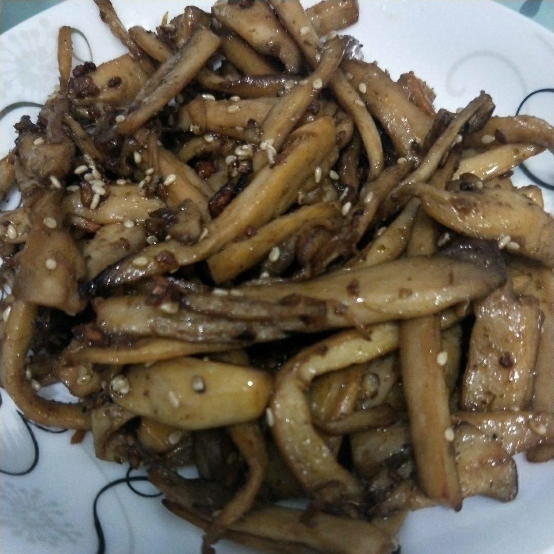 干煸手撕杏鲍菇