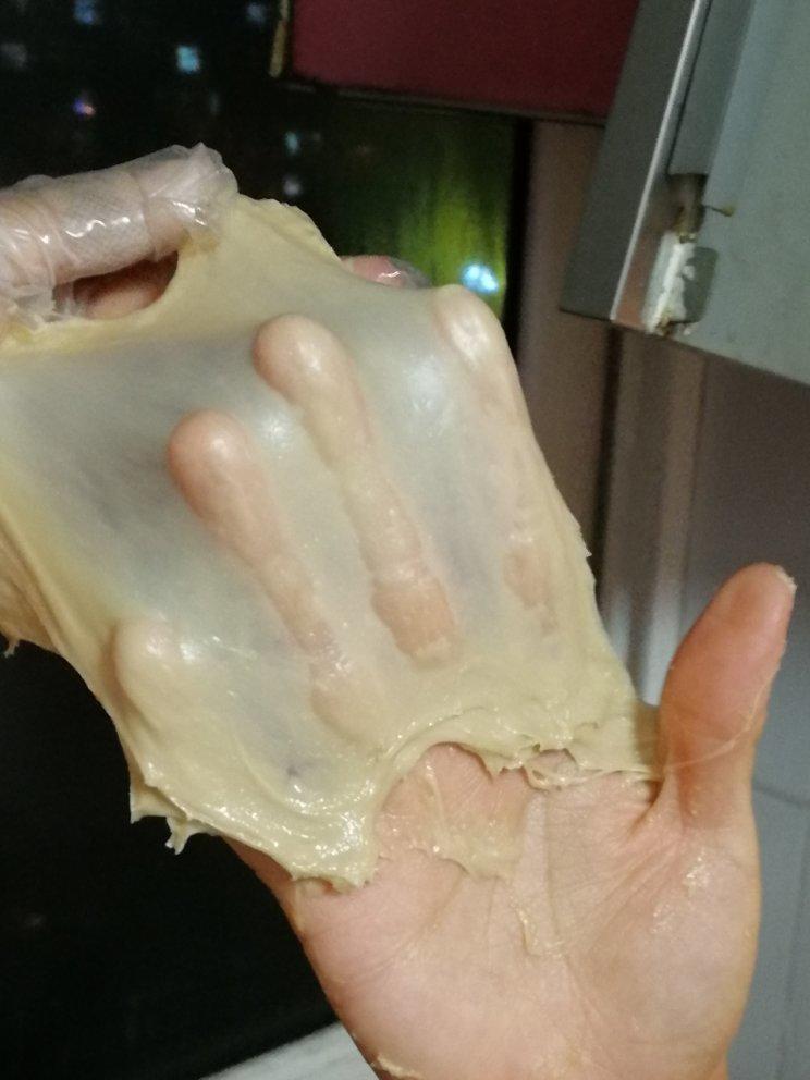 一个揉大水量烂泥吐司面团的视频