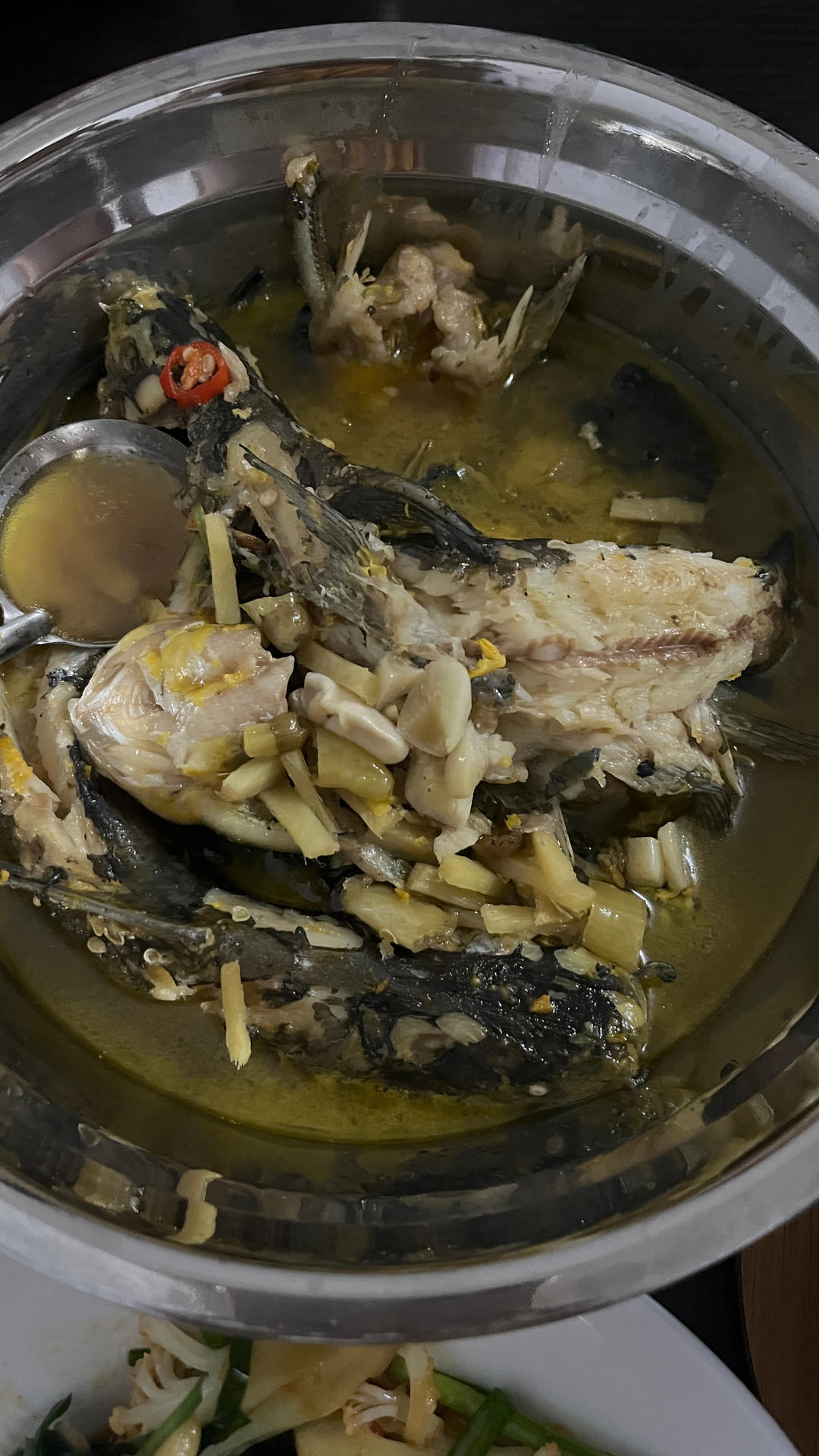 酸辣双椒黄辣丁