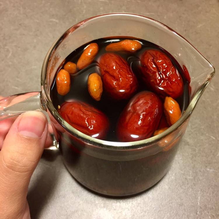 桂圆红枣茶