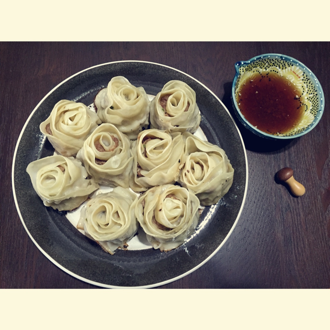 玫瑰花饺子