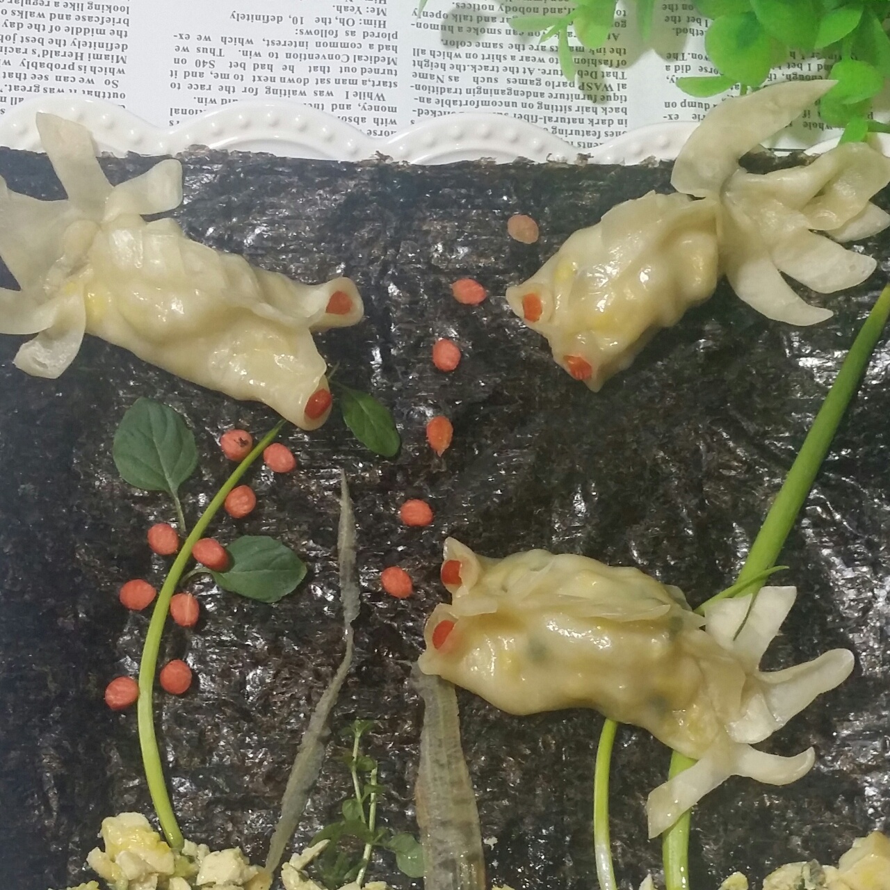 巧用金鱼蒸饺做拼盘