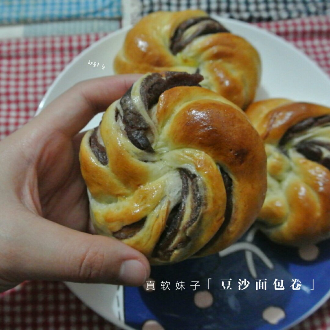 豆沙面包卷