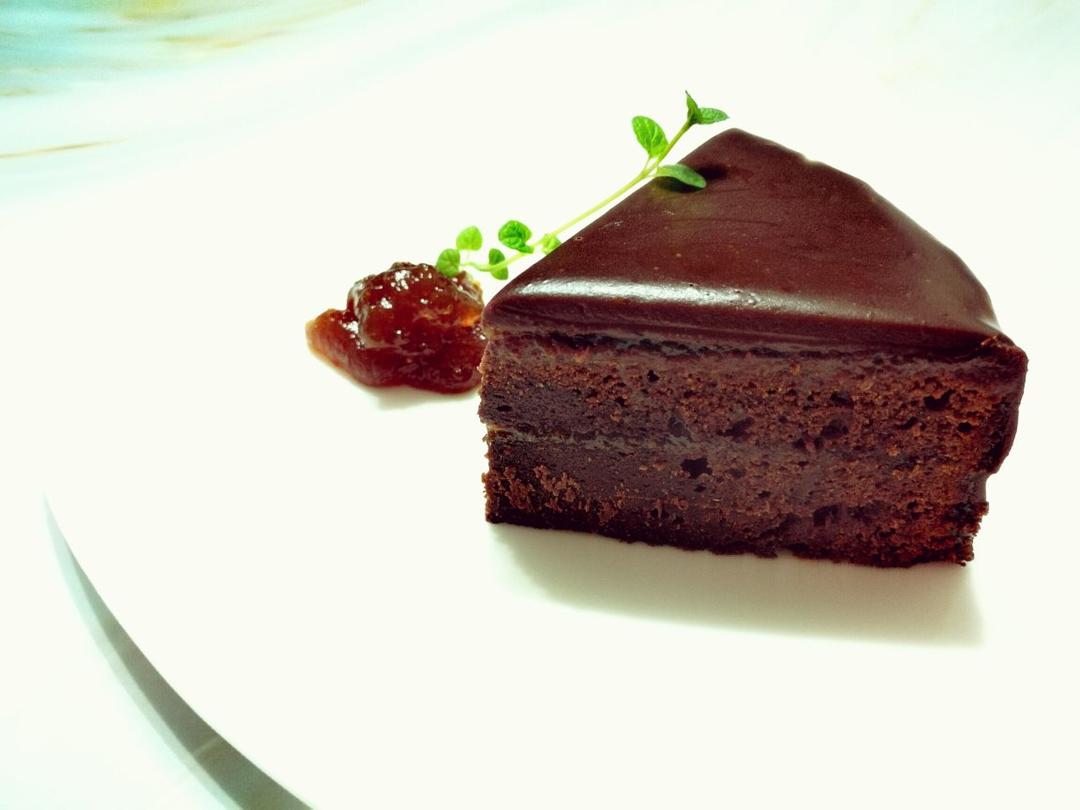 SACHER TORTE 萨赫蛋糕【配方来自EMOJOIE CUISINE】