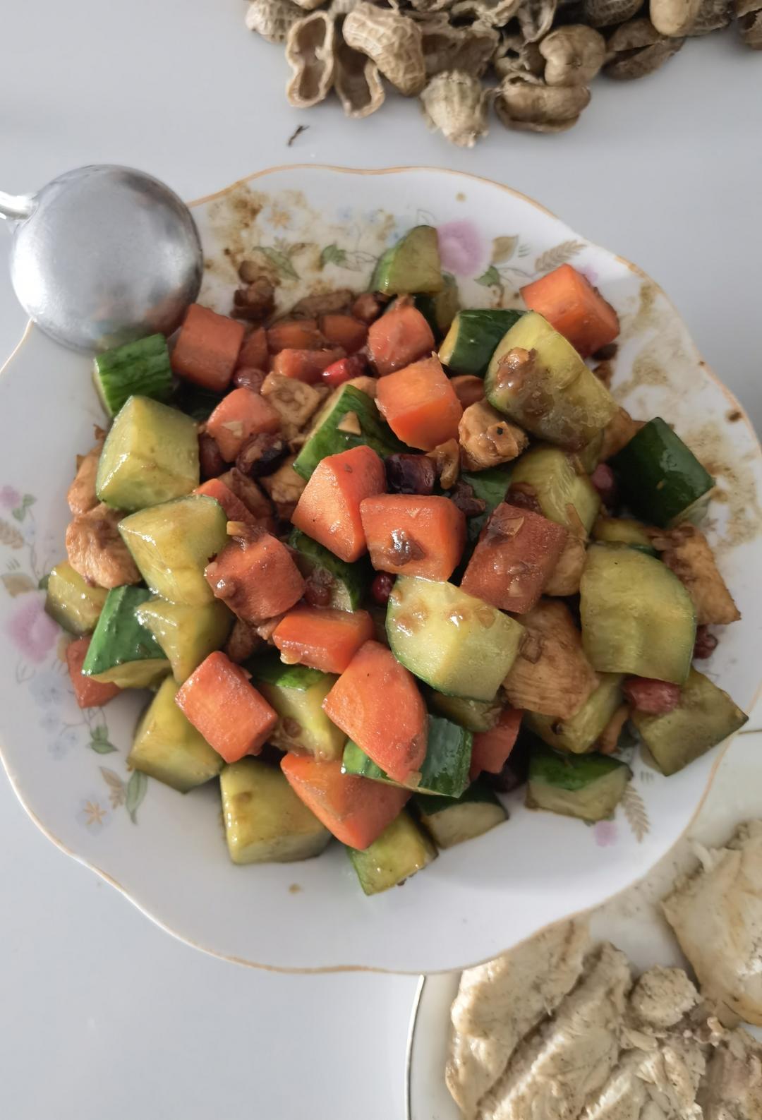 今日菜谱：宫保鸡丁