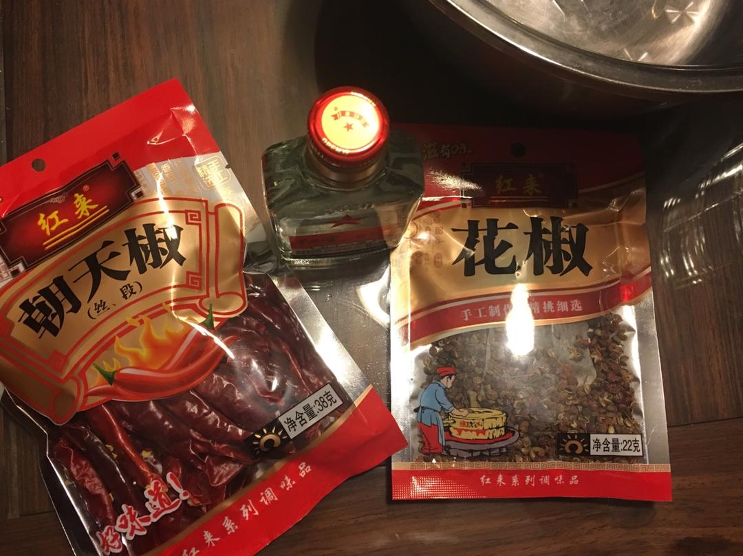 《腌雪里蕻》