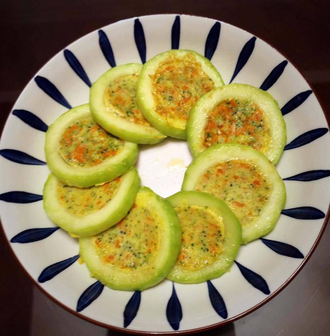 辅食西葫芦蛋饼9+