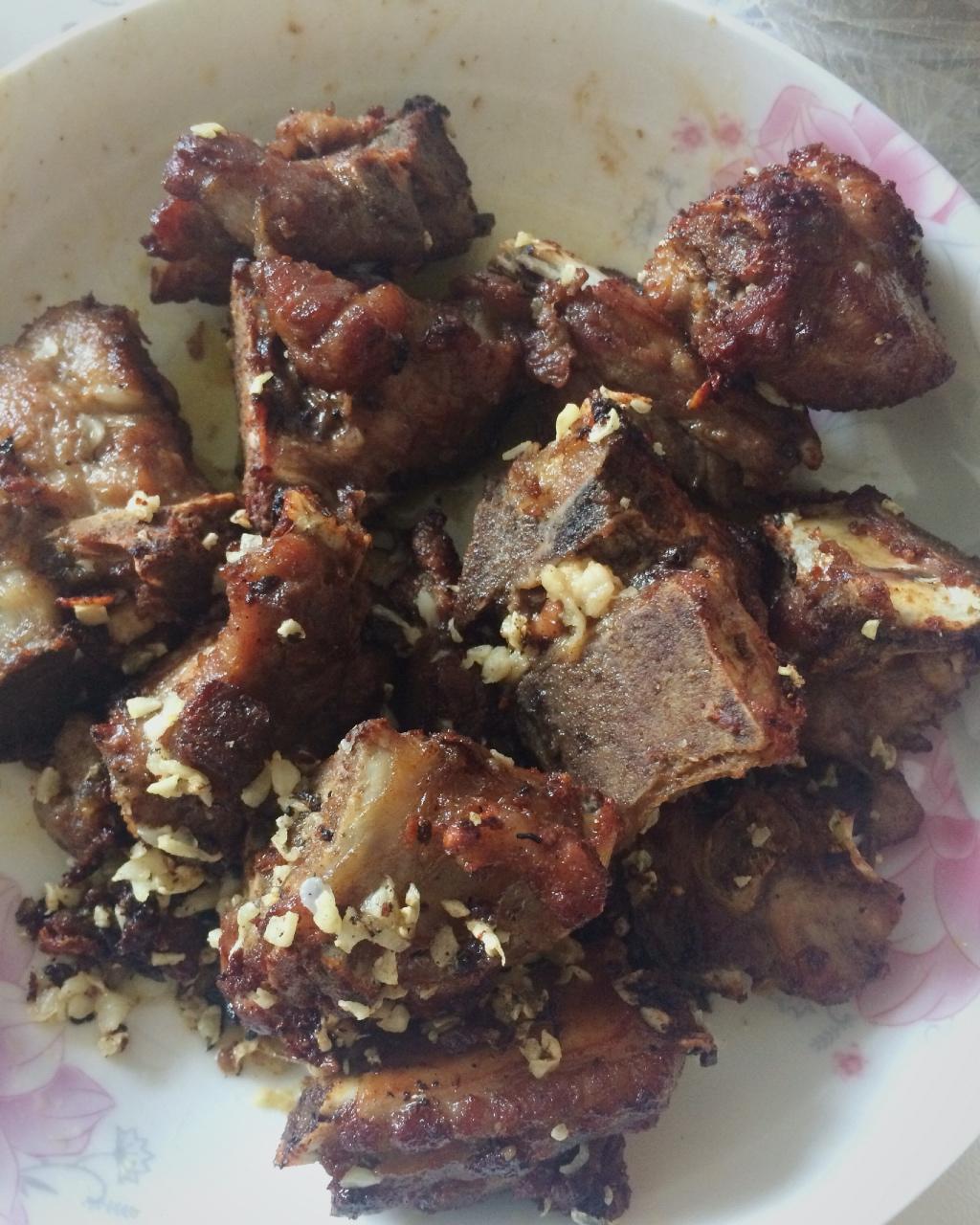 金牌蒜香排骨