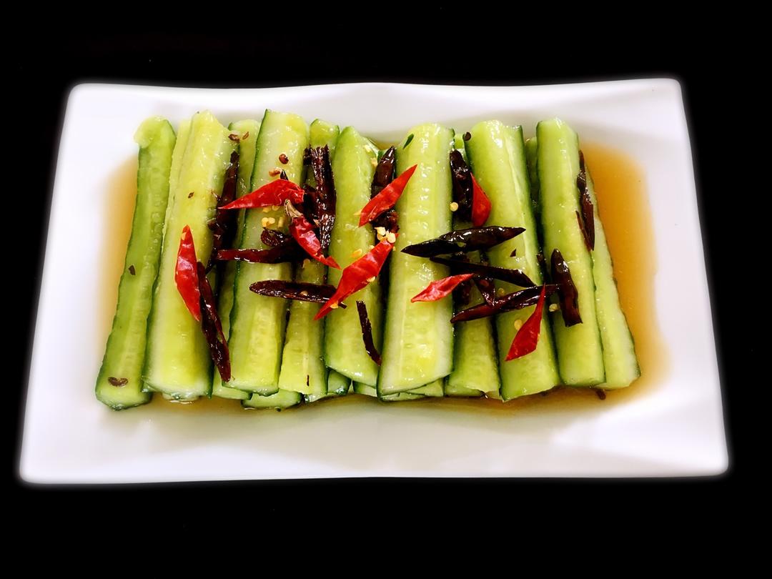 凉菜 爽口凉菜——凉拌黄瓜条 唯一诺妈妈做的爽口凉菜——凉拌黄瓜条