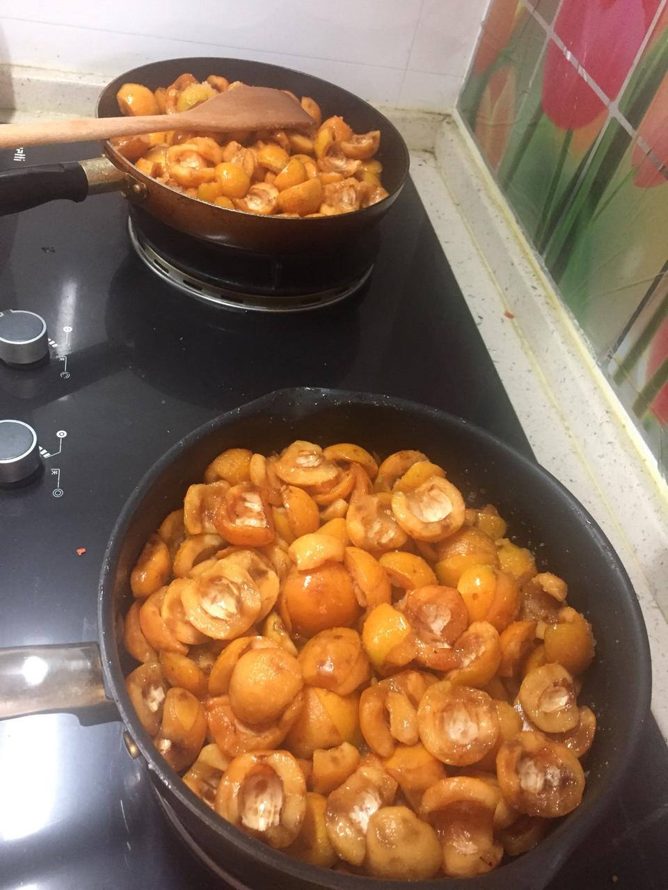 蜜炼枇杷膏