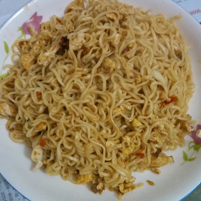 家常蛋炒面