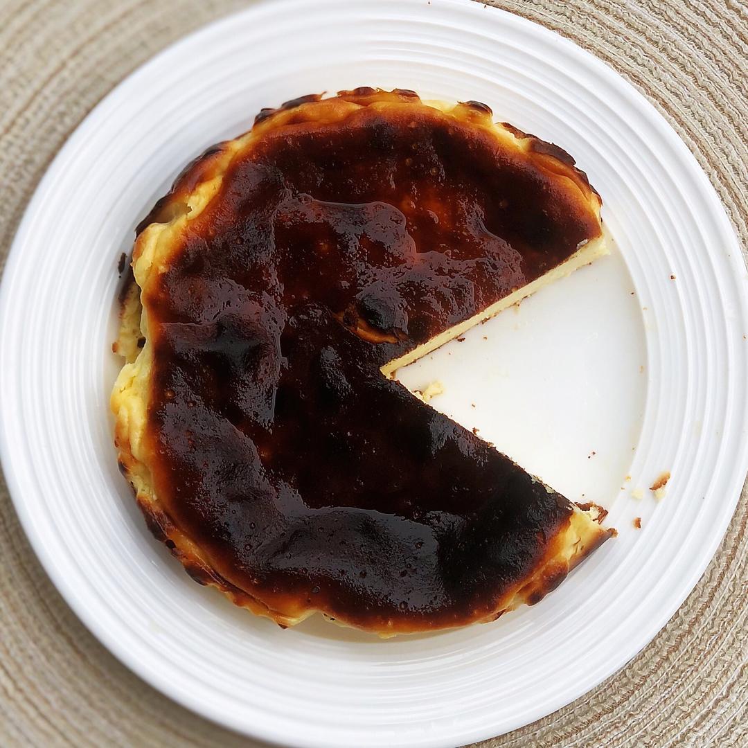 酸奶巴斯克蛋糕的做法