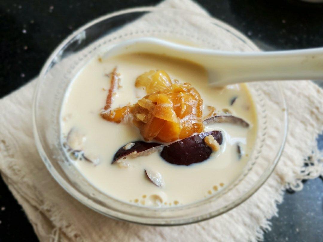 让你吃出牛奶肌的花胶炖鲜奶（花胶奶冻）