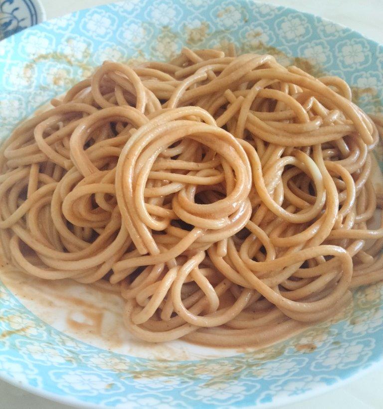 宇宙超级好吃的热干面（内附酱料做法）
