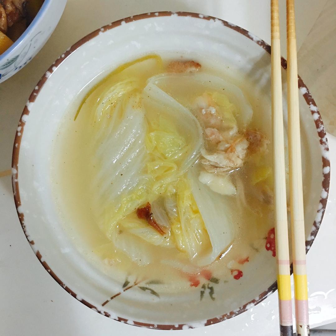 鸭架白菜豆腐豆豆汤