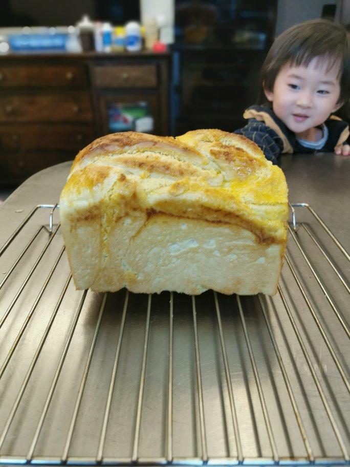 椰蓉吐司面包 Coconut Loaf