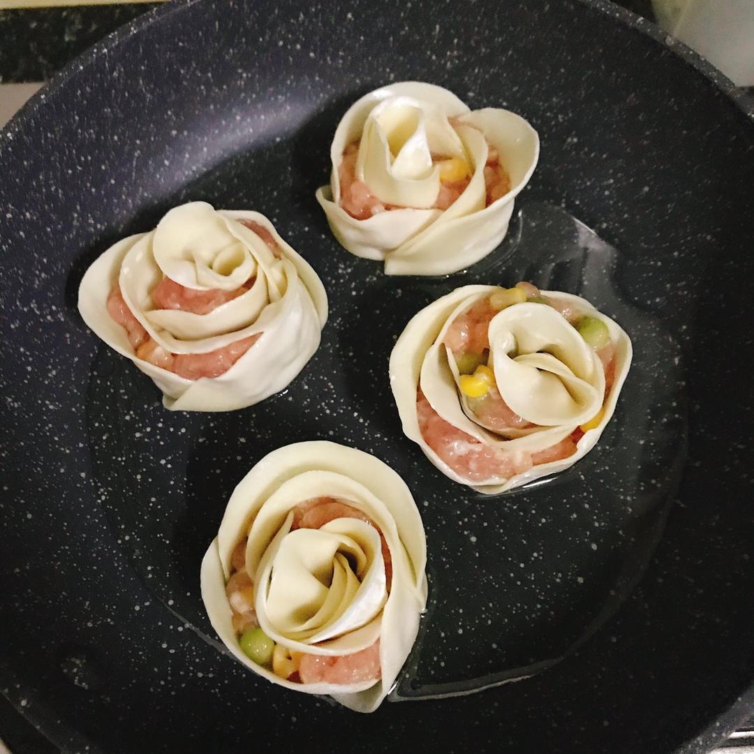 玫瑰花饺子