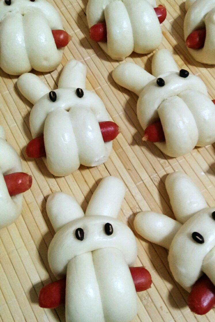 香肠兔子馒头卷