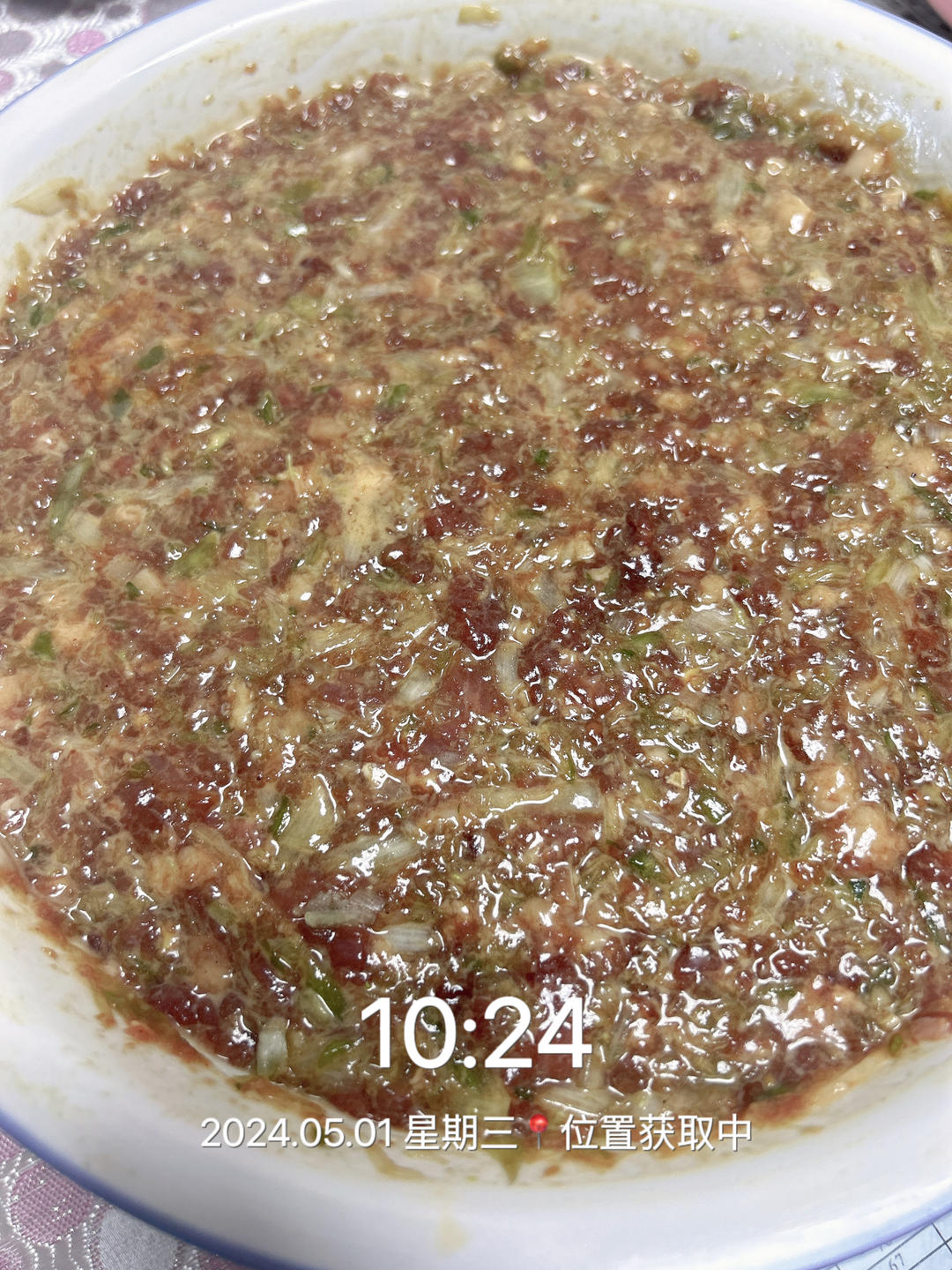 家庭版猪肉大葱包子（喷香多汁）