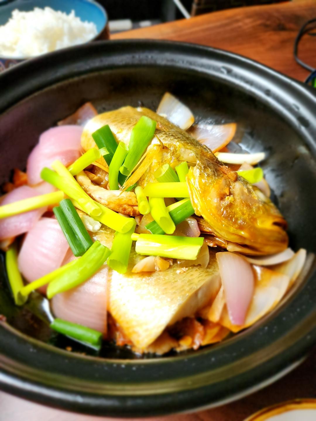 不放一滴水的砂锅焗黄鱼