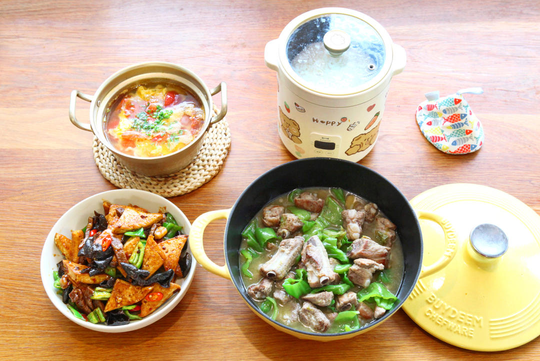 青椒烧排骨