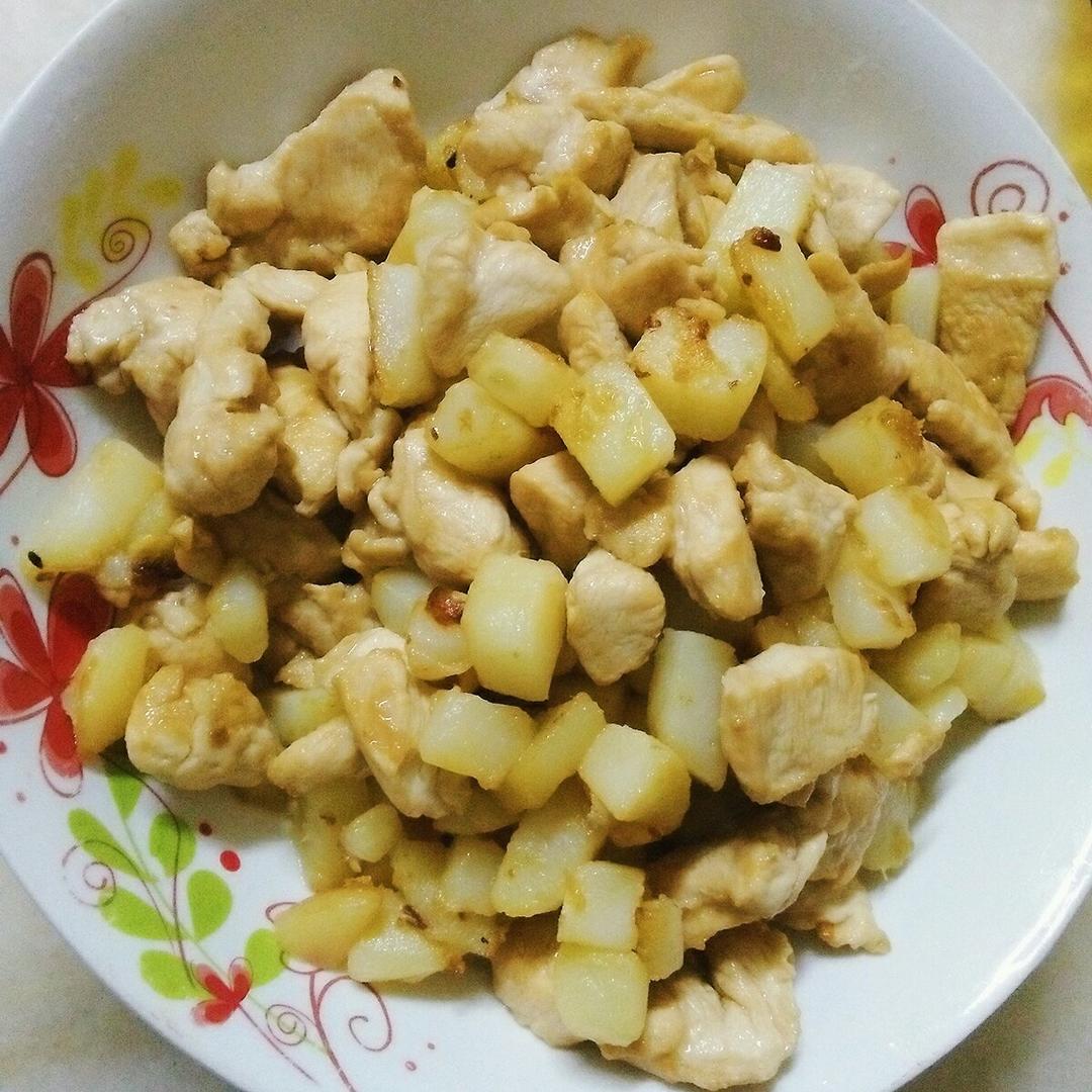 一道怎么做都好吃的干煎土豆鸡丁（红烧，咖喱，椒盐，孜然）