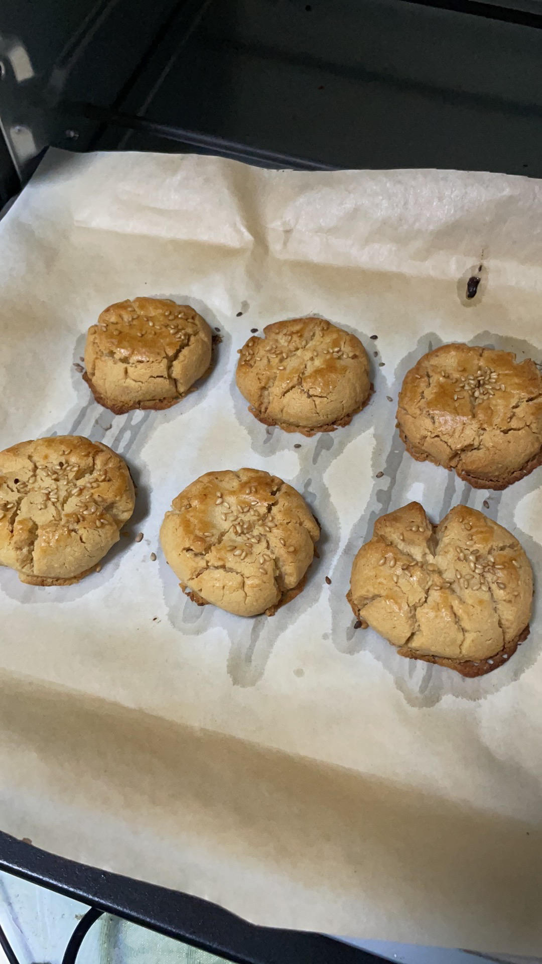 轻轻一按就碎掉的原味桃酥（不输猪油版）