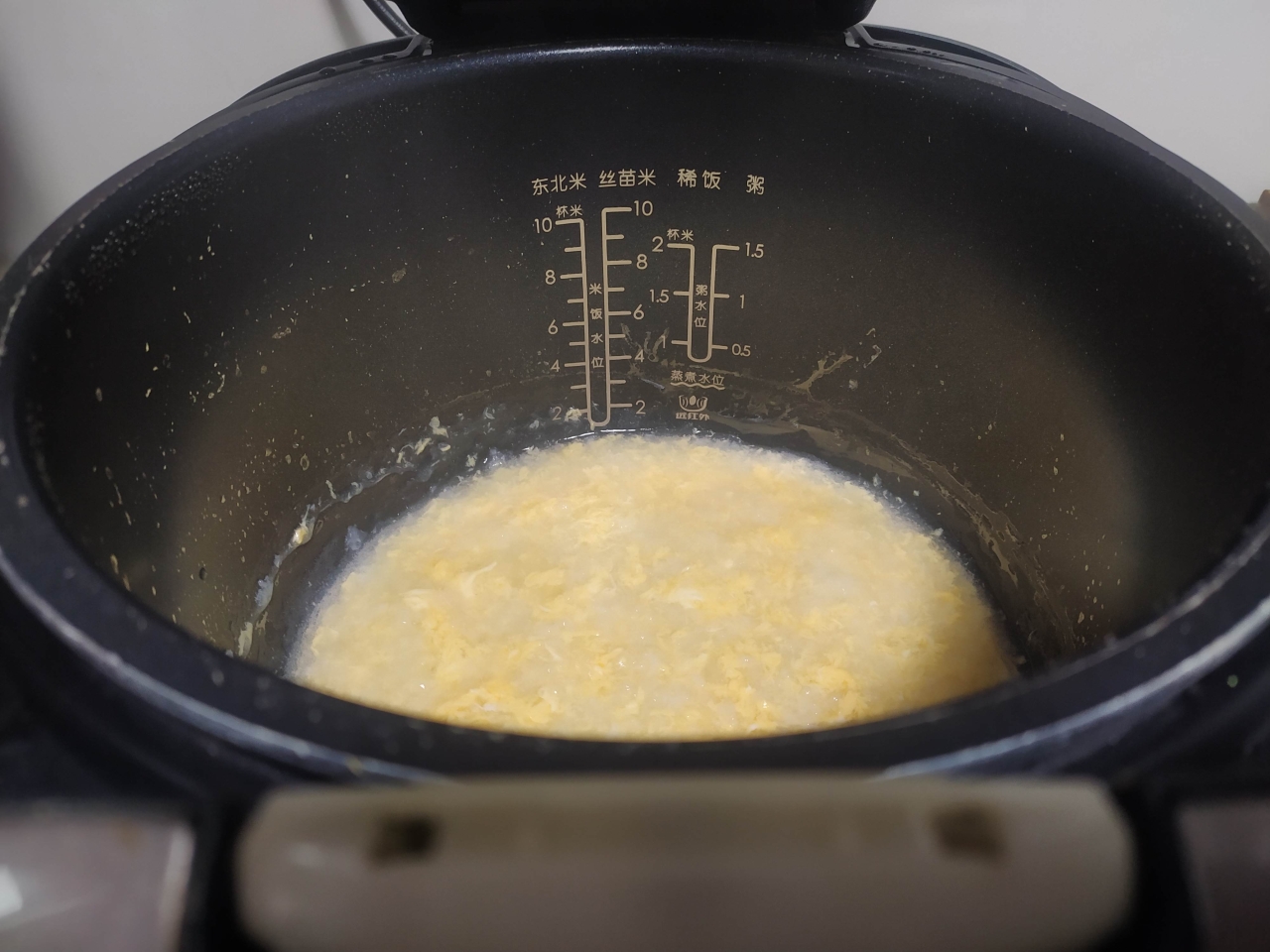 [快手早餐]米汤冲鸡蛋（养生润肺止咳）的做法 步骤6